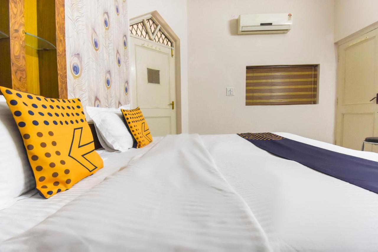 Spot On 70295 Sky Inn Джаландхар Екстериор снимка
